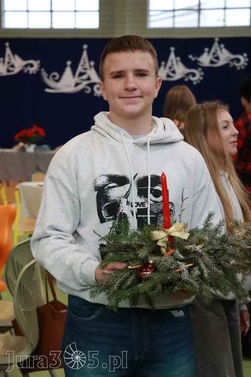 Fotorelacja: Magia Świąt w KWIATKOWSKIM Myszków