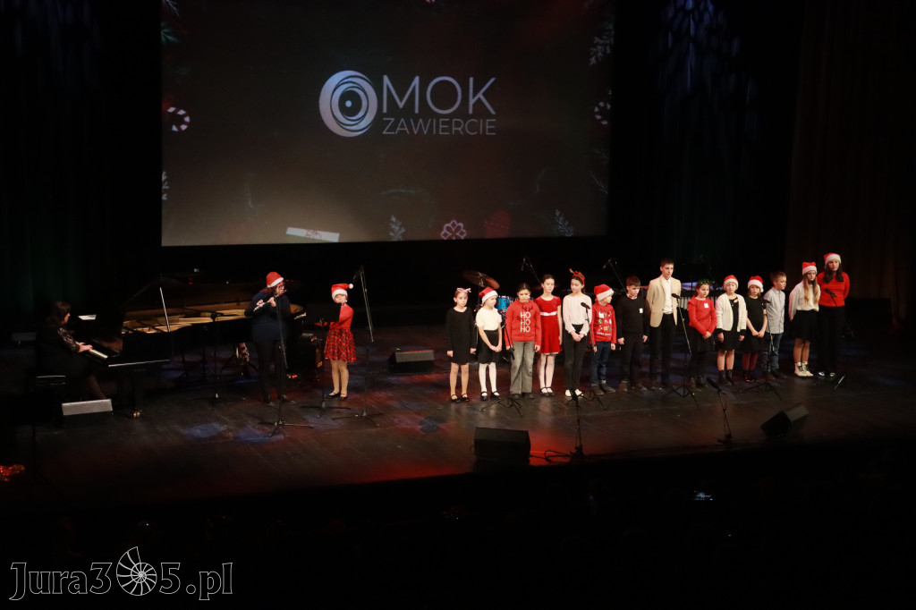 Fotorelacja: Koncert Świąteczny Szkoły Muzycznej i SP3 w MOK Zawiercie