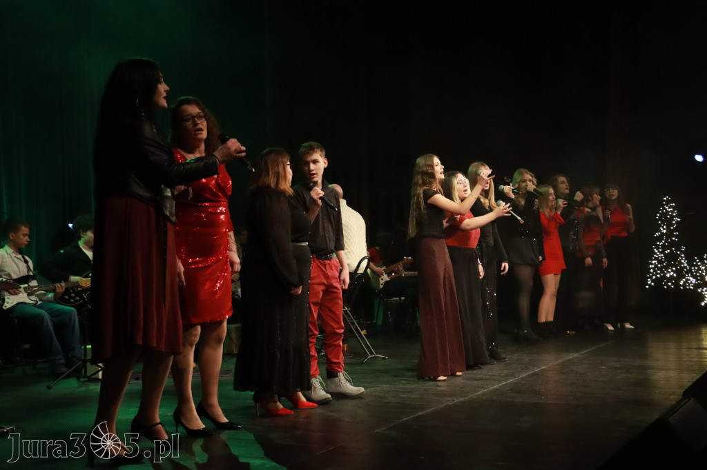 Fotorelacja: Koncert Kolęd na rockowo w MOK Zawiercie