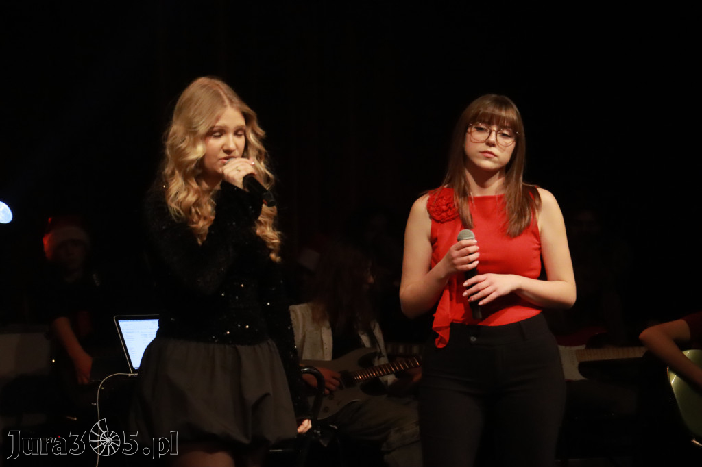 Fotorelacja: Koncert Kolęd na rockowo w MOK Zawiercie