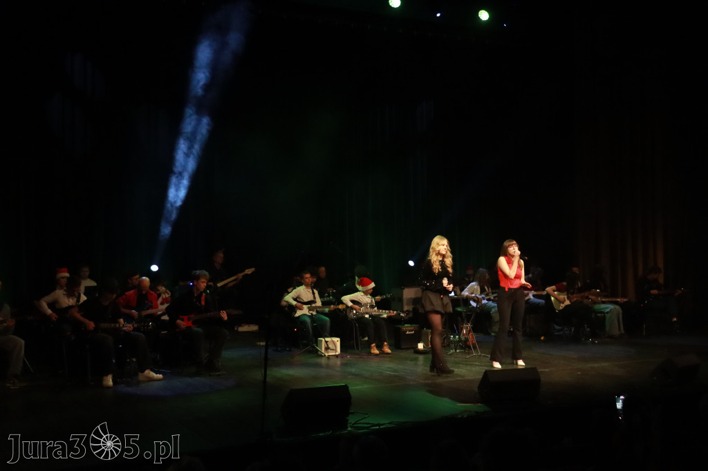 Fotorelacja: Koncert Kolęd na rockowo w MOK Zawiercie