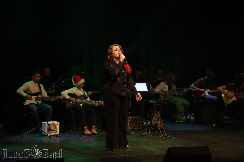 Fotorelacja: Koncert Kolęd na rockowo w MOK Zawiercie