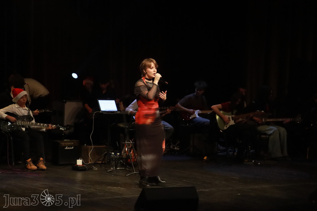 Fotorelacja: Koncert Kolęd na rockowo w MOK Zawiercie