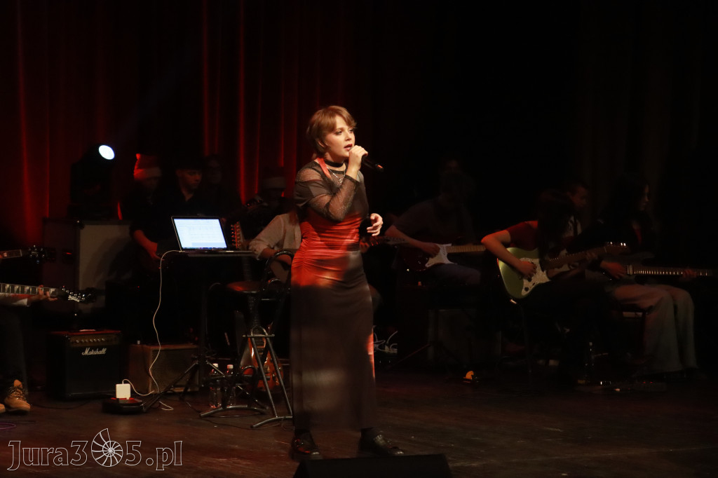 Fotorelacja: Koncert Kolęd na rockowo w MOK Zawiercie