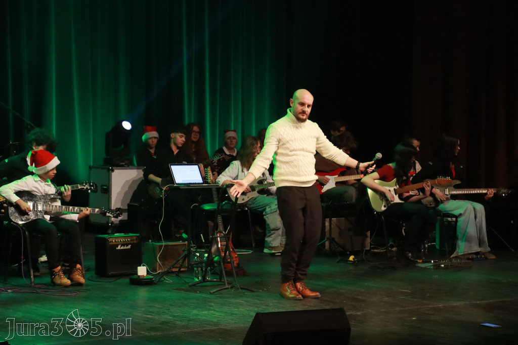 Fotorelacja: Koncert Kolęd na rockowo w MOK Zawiercie