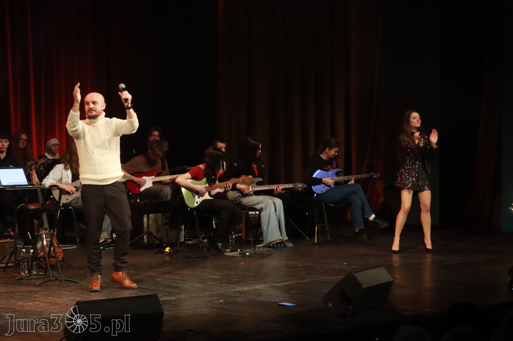 Fotorelacja: Koncert Kolęd na rockowo w MOK Zawiercie