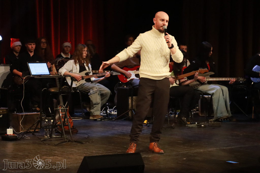 Fotorelacja: Koncert Kolęd na rockowo w MOK Zawiercie