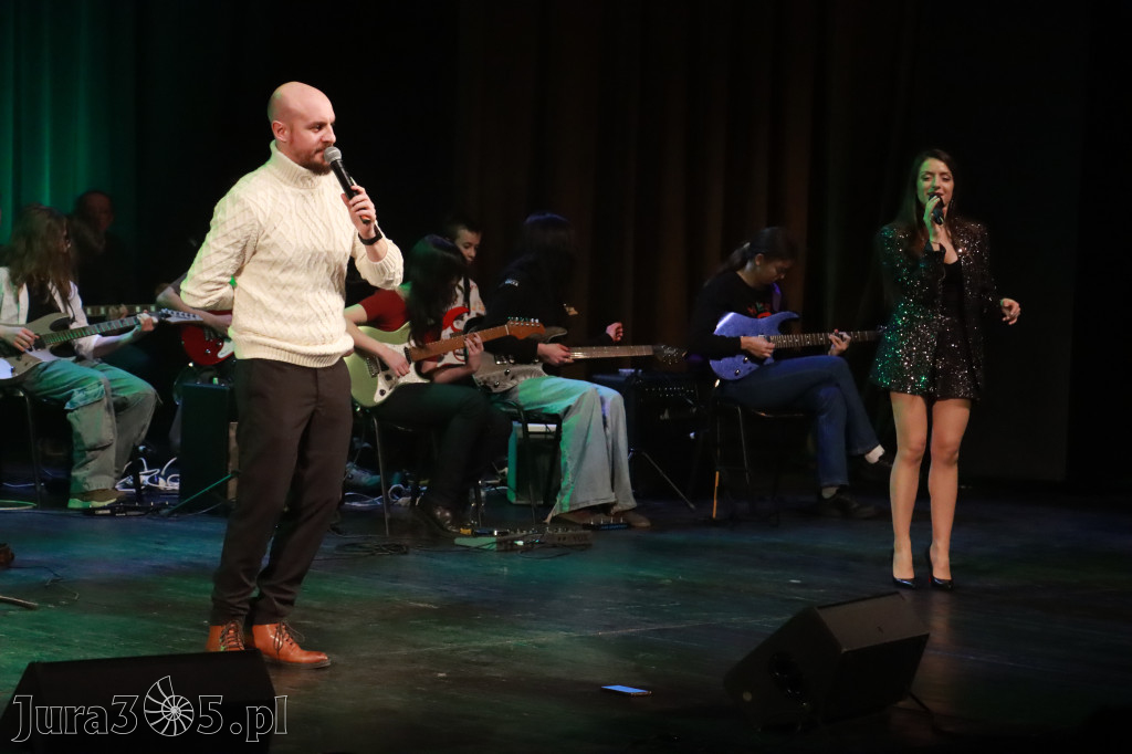 Fotorelacja: Koncert Kolęd na rockowo w MOK Zawiercie