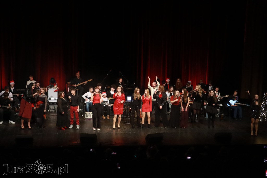 Fotorelacja: Koncert Kolęd na rockowo w MOK Zawiercie