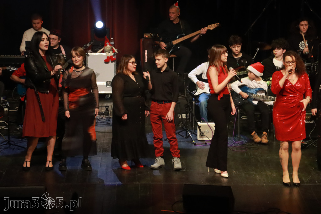 Fotorelacja: Koncert Kolęd na rockowo w MOK Zawiercie