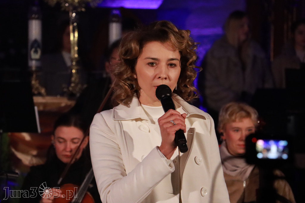 Fotorelacja: Koncert Kolęd w Myszkowie z Eweliną Flintą i Myszkovia Band