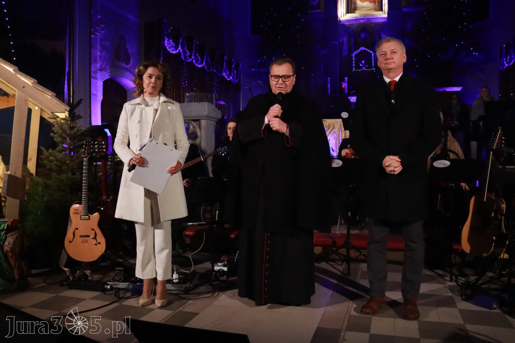 Fotorelacja: Koncert Kolęd w Myszkowie z Eweliną Flintą i Myszkovia Band