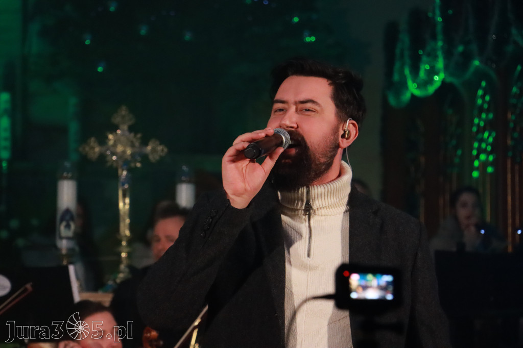 Fotorelacja: Koncert Kolęd w Myszkowie z Eweliną Flintą i Myszkovia Band
