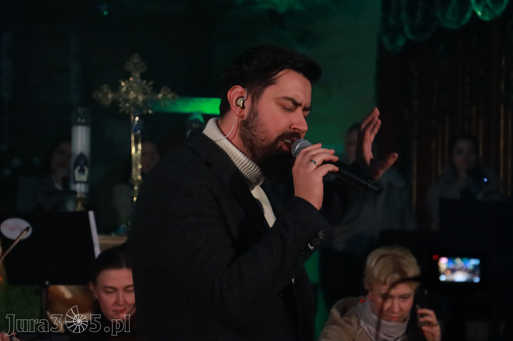Fotorelacja: Koncert Kolęd w Myszkowie z Eweliną Flintą i Myszkovia Band