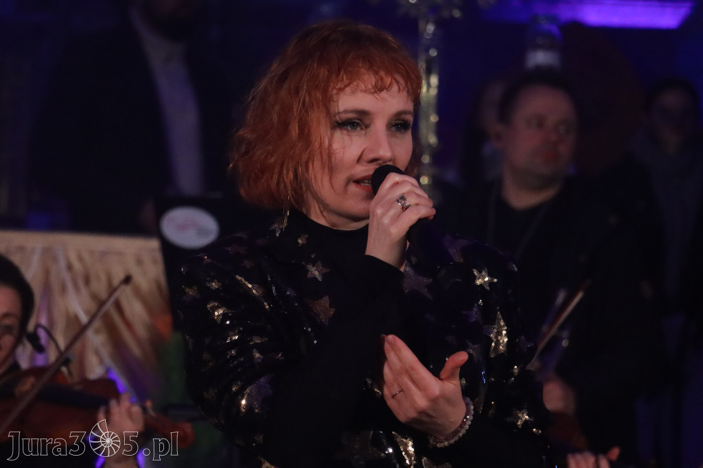 Fotorelacja: Koncert Kolęd w Myszkowie z Eweliną Flintą i Myszkovia Band