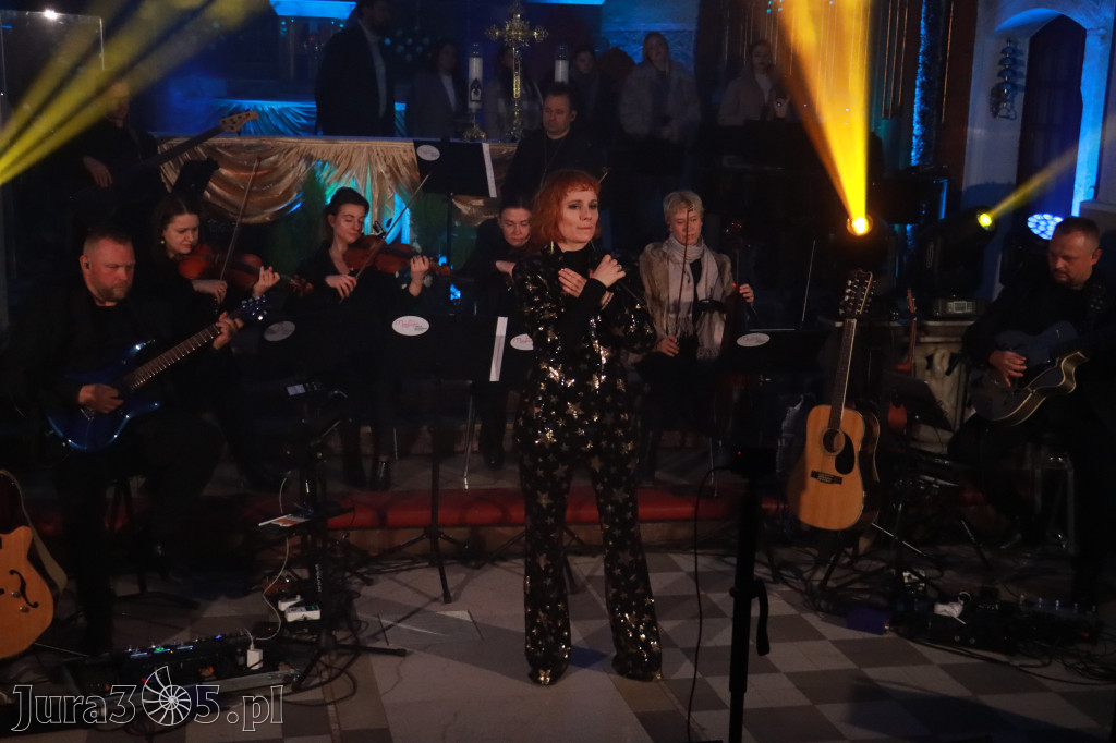 Fotorelacja: Koncert Kolęd w Myszkowie z Eweliną Flintą i Myszkovia Band