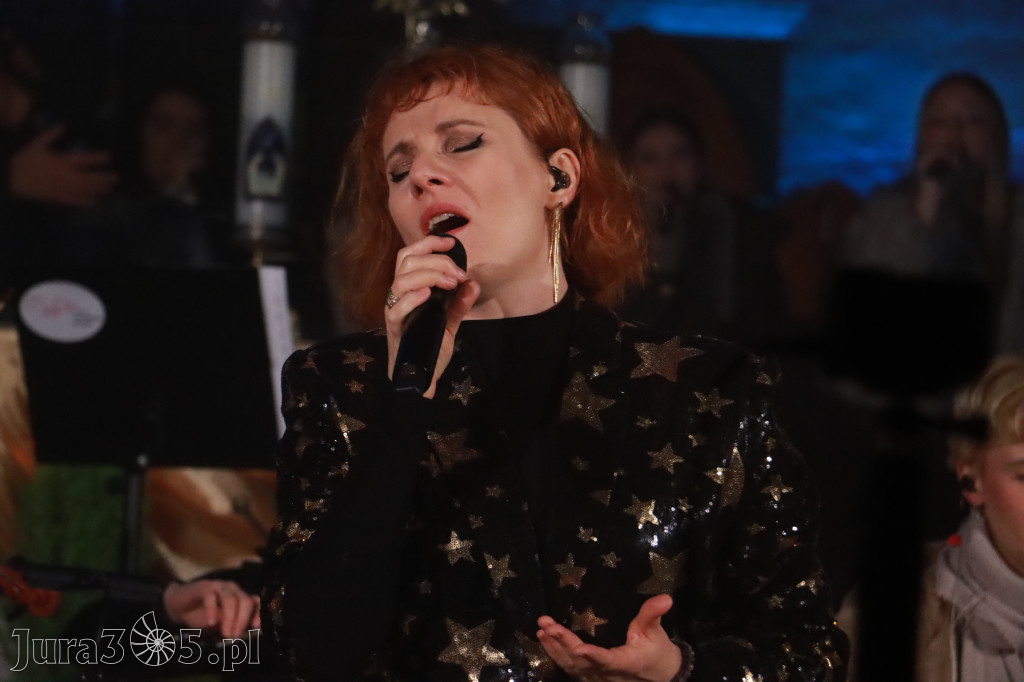 Fotorelacja: Koncert Kolęd w Myszkowie z Eweliną Flintą i Myszkovia Band