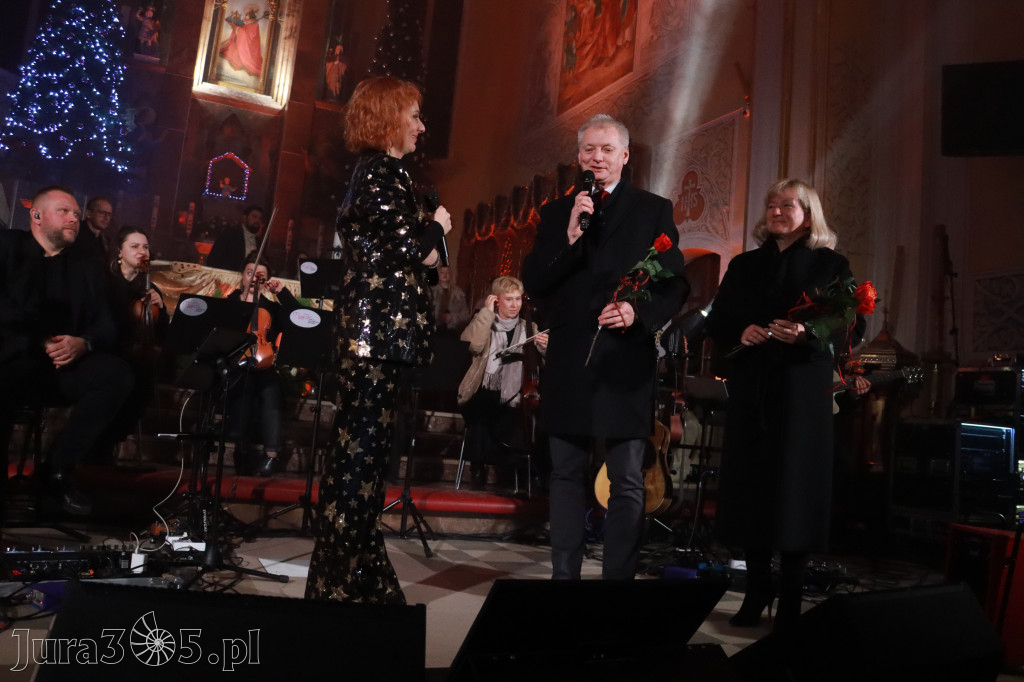 Fotorelacja: Koncert Kolęd w Myszkowie z Eweliną Flintą i Myszkovia Band