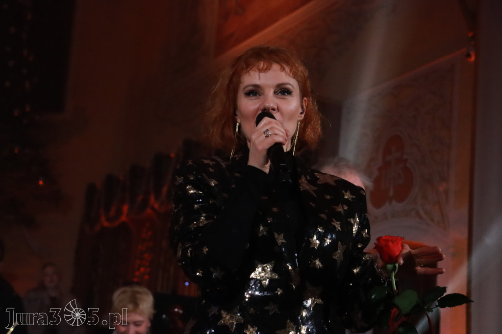 Fotorelacja: Koncert Kolęd w Myszkowie z Eweliną Flintą i Myszkovia Band