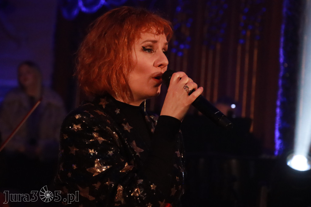 Fotorelacja: Koncert Kolęd w Myszkowie z Eweliną Flintą i Myszkovia Band