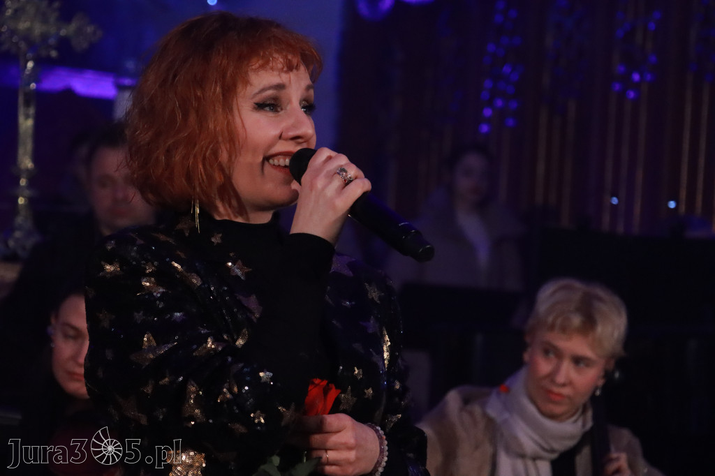 Fotorelacja: Koncert Kolęd w Myszkowie z Eweliną Flintą i Myszkovia Band