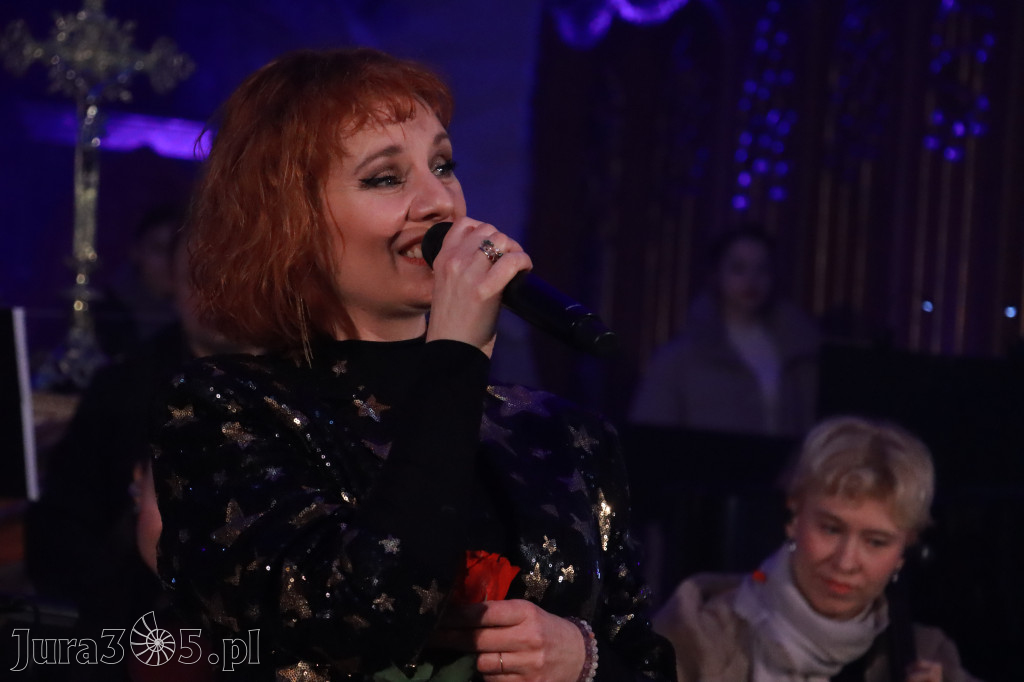 Fotorelacja: Koncert Kolęd w Myszkowie z Eweliną Flintą i Myszkovia Band