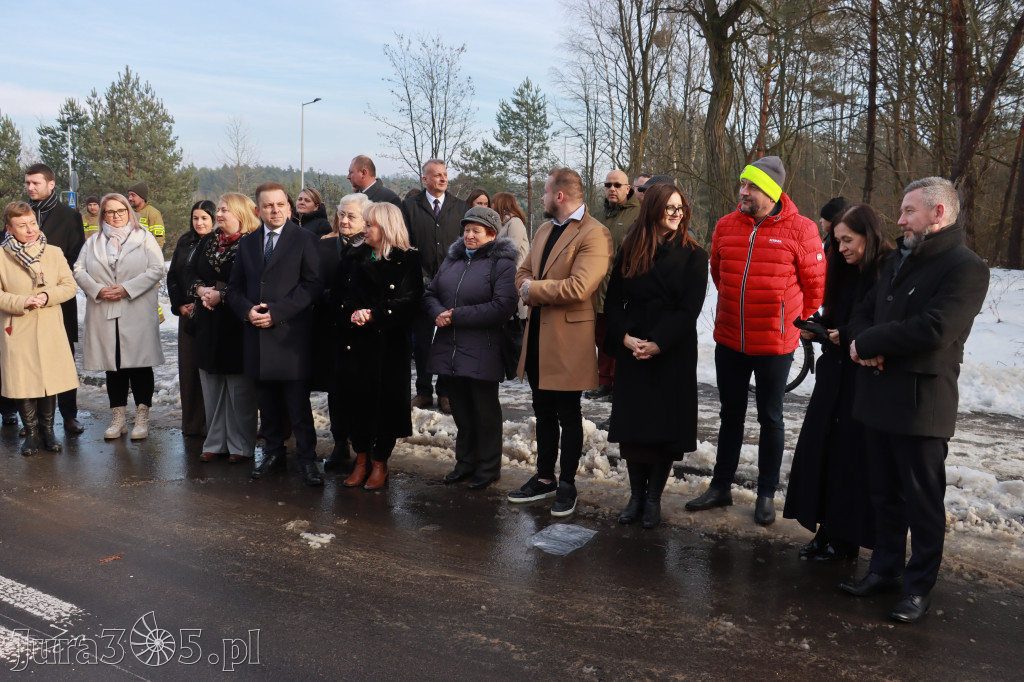 Fotorelacja: Uroczystość otwarcia drogi Choroń - Biskupice