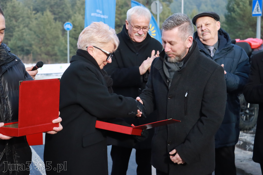 Fotorelacja: Uroczystość otwarcia drogi Choroń - Biskupice