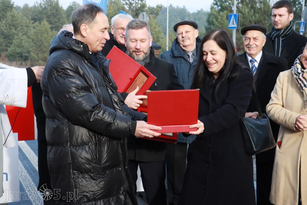 Fotorelacja: Uroczystość otwarcia drogi Choroń - Biskupice