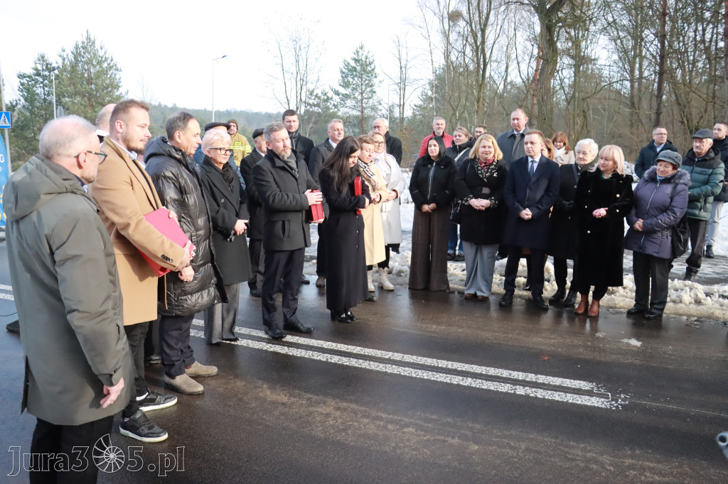 Fotorelacja: Uroczystość otwarcia drogi Choroń - Biskupice
