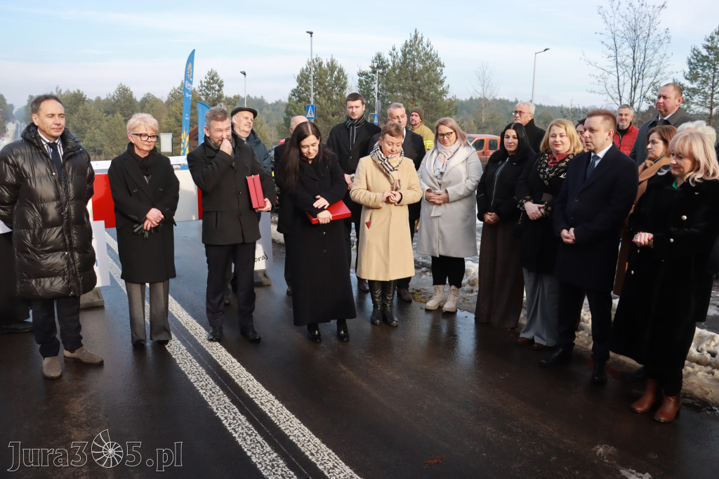 Fotorelacja: Uroczystość otwarcia drogi Choroń - Biskupice