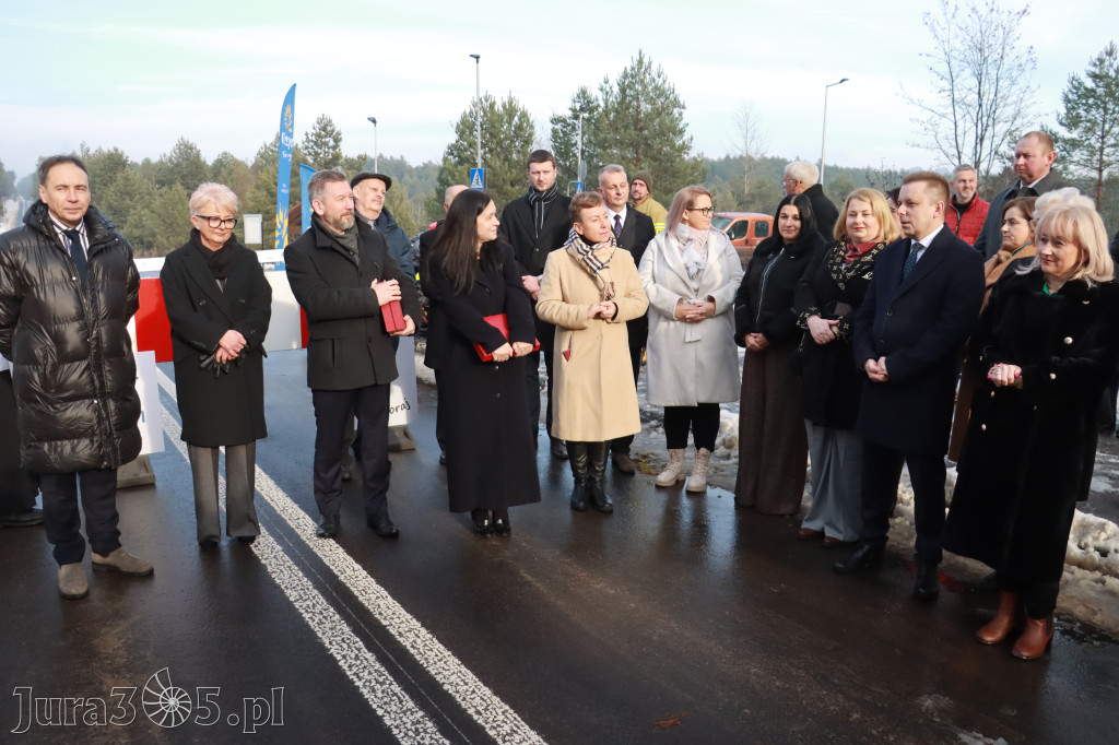 Fotorelacja: Uroczystość otwarcia drogi Choroń - Biskupice
