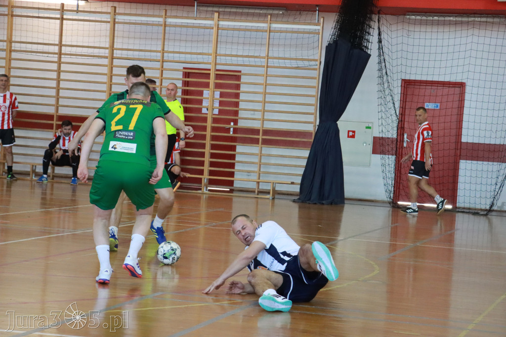 Fotorelacja I: XXXV Mistrzostwa Polski Oldbojów w halowej piłce nożnej w Zawierciu