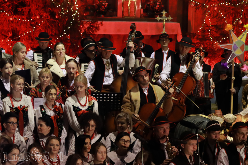 Fotorelacja: Koncert Bożonarodzeniowy kapeli Głos Beskidu w Zawierciu