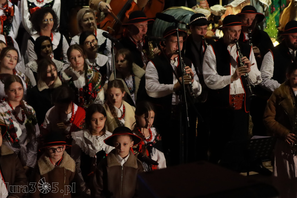 Fotorelacja: Koncert Bożonarodzeniowy kapeli Głos Beskidu w Zawierciu