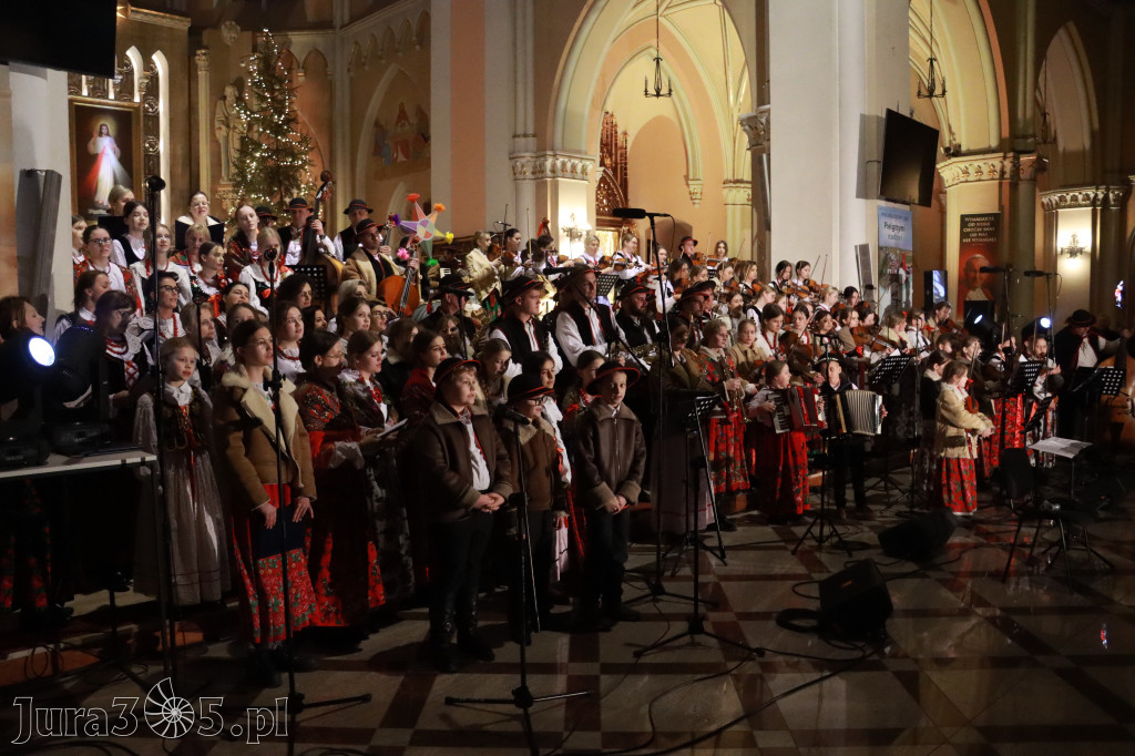 Fotorelacja: Koncert Bożonarodzeniowy kapeli Głos Beskidu w Zawierciu