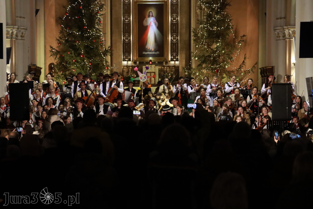 Fotorelacja: Koncert Bożonarodzeniowy kapeli Głos Beskidu w Zawierciu
