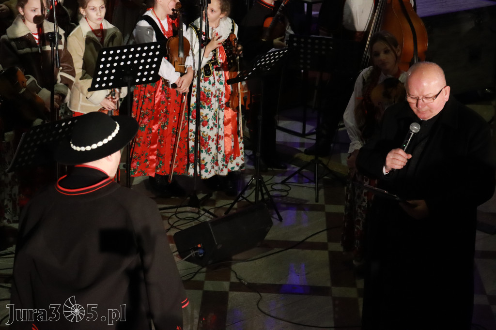 Fotorelacja: Koncert Bożonarodzeniowy kapeli Głos Beskidu w Zawierciu