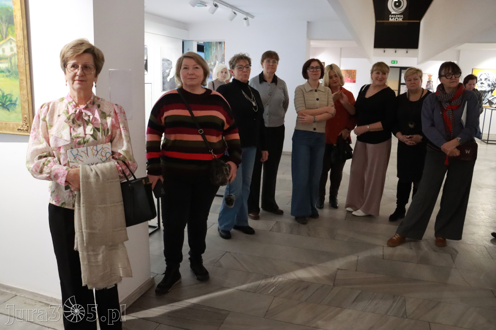 Fotorelacja: Finisaż wystawy „ARTYŚCI NA 110” w Zawierciu.