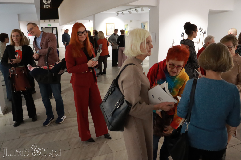 Fotorelacja: Finisaż wystawy „ARTYŚCI NA 110” w Zawierciu.