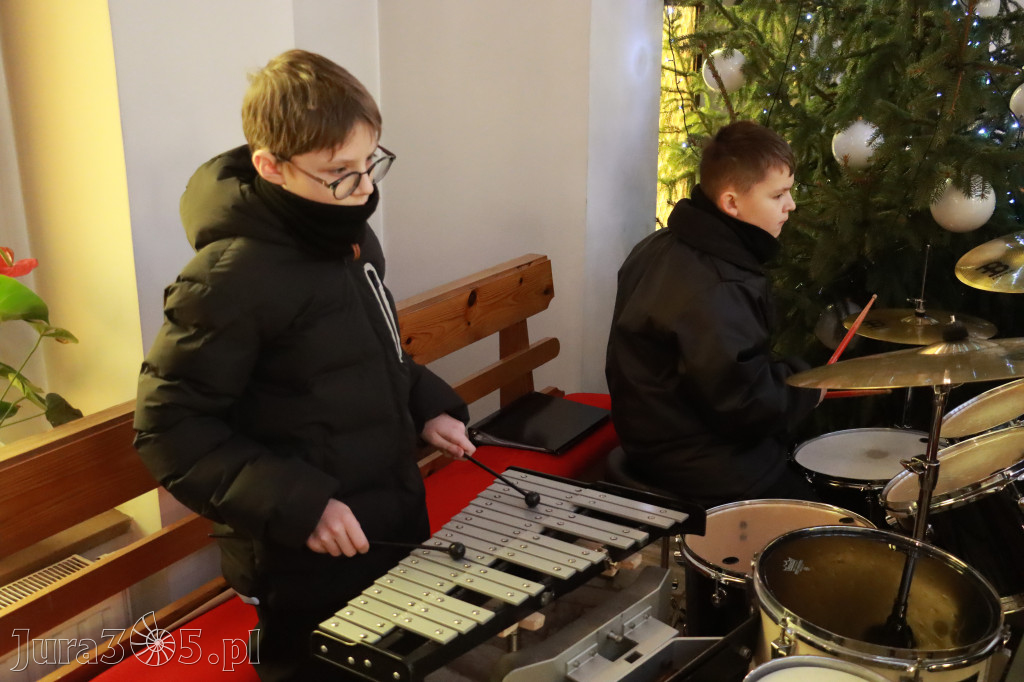 Fotorelacja: Koncert ŚWIĄTECZNO-NOWOROCZNY Orkiestry Dętej OSP Żelisławice