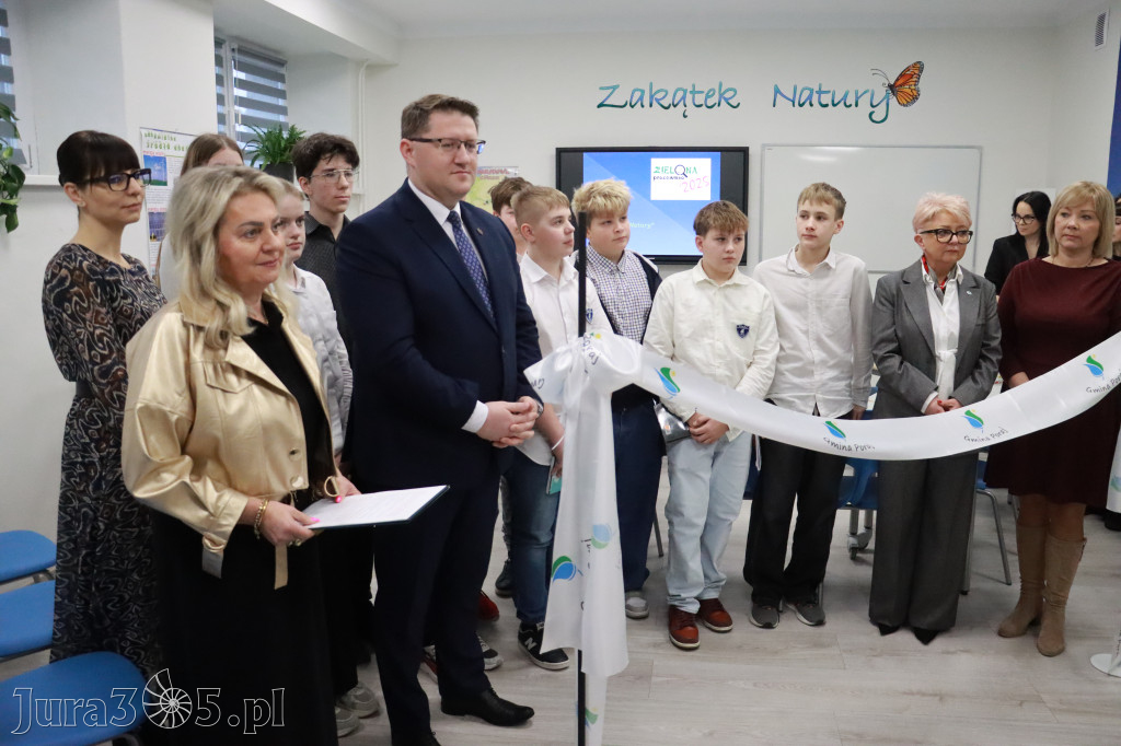 Fotorelacja: ZAKĄTEK NATURY w Szkole Podstawowej w Poraju