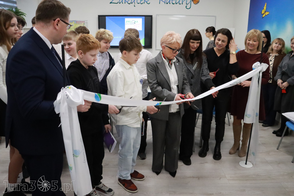 Fotorelacja: ZAKĄTEK NATURY w Szkole Podstawowej w Poraju