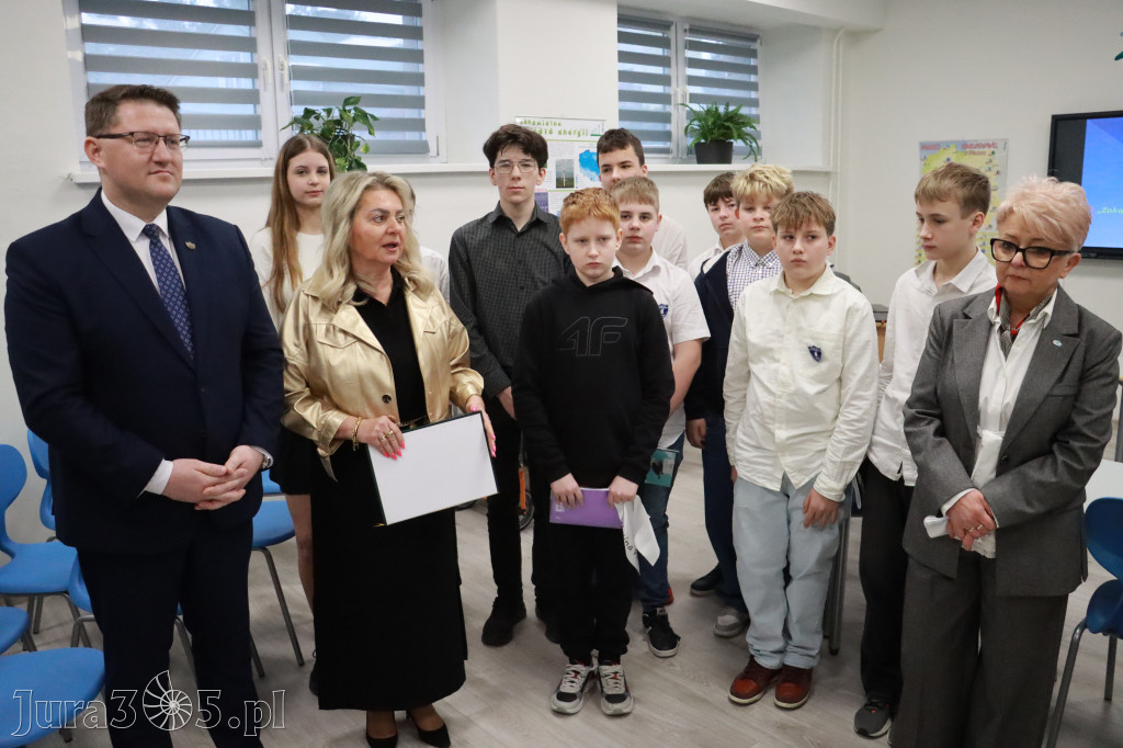 Fotorelacja: ZAKĄTEK NATURY w Szkole Podstawowej w Poraju