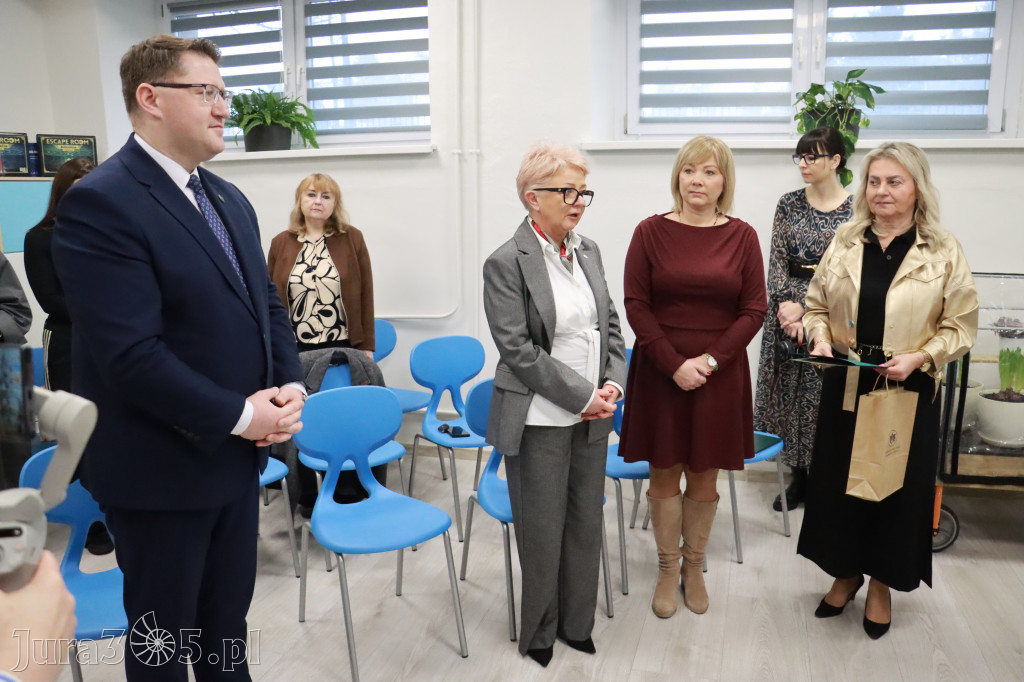 Fotorelacja: ZAKĄTEK NATURY w Szkole Podstawowej w Poraju