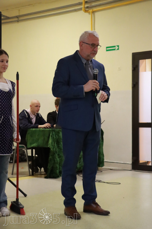 Fotorelacja: Uroczyste otwarcie windy oraz świetlicy szkolnej w SP3 Myszków