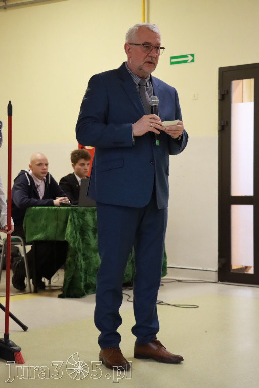 Fotorelacja: Uroczyste otwarcie windy oraz świetlicy szkolnej w SP3 Myszków