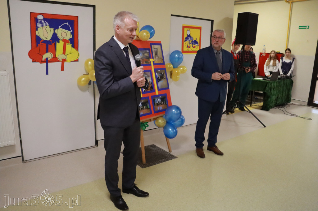 Fotorelacja: Uroczyste otwarcie windy oraz świetlicy szkolnej w SP3 Myszków