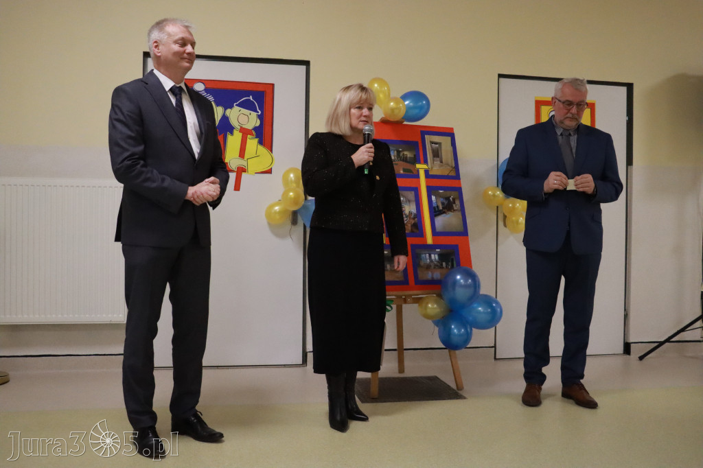 Fotorelacja: Uroczyste otwarcie windy oraz świetlicy szkolnej w SP3 Myszków