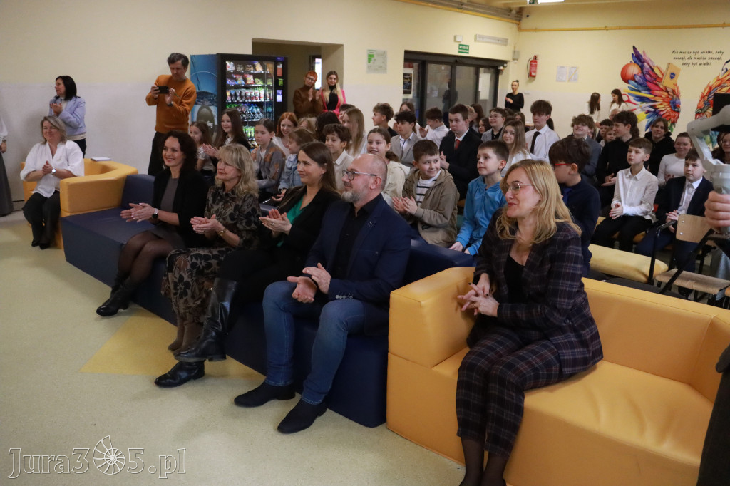 Fotorelacja: Uroczyste otwarcie windy oraz świetlicy szkolnej w SP3 Myszków